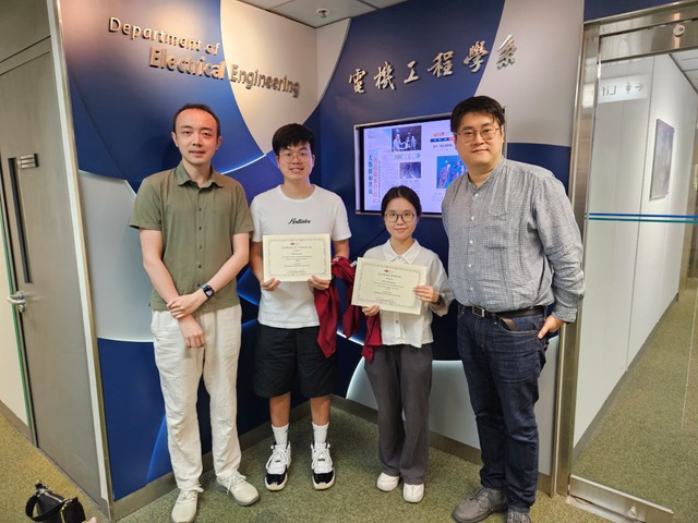 thumbnail_Presentation Photo3.jpg