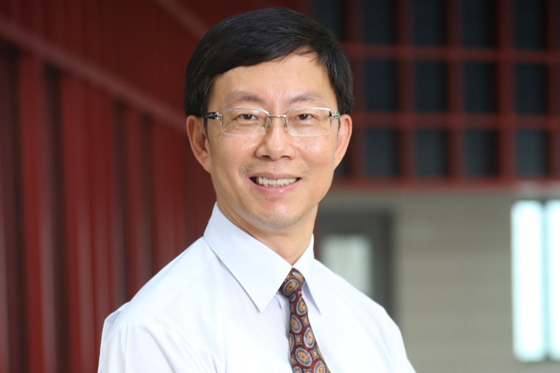 Prof K S Chiang Winning SCM Service Award 2021