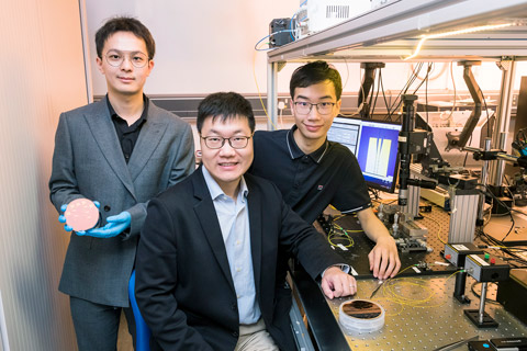 Developing the World-leading Microwave Photonics Chip for Ultrahigh-speed Signal Processing by Prof Cheng Wang