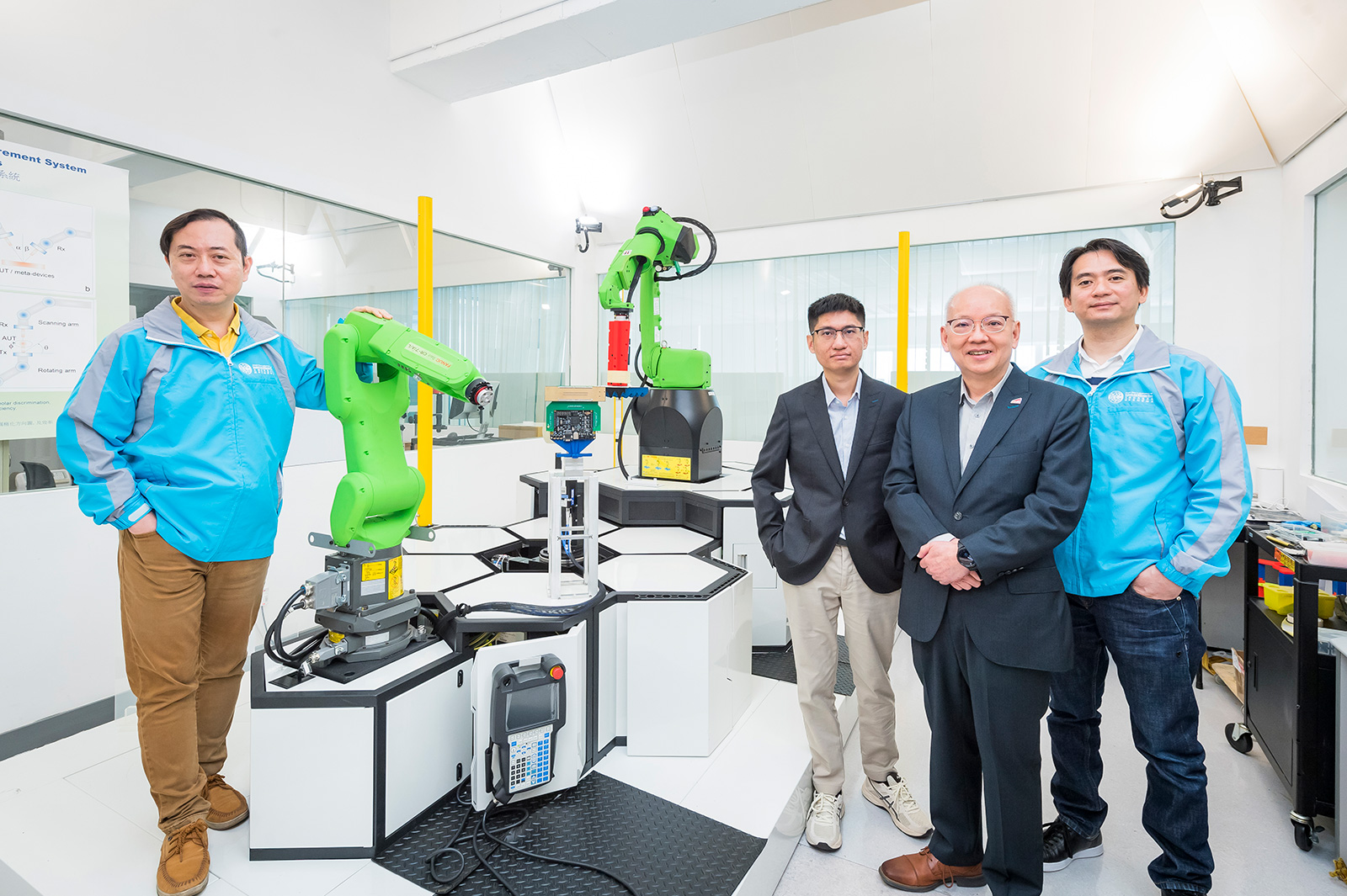 CityUHK researchers develop innovative antenna technology for 6G communications