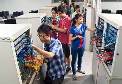 Networking-Lab.jpg Networking-Lab.jpg
