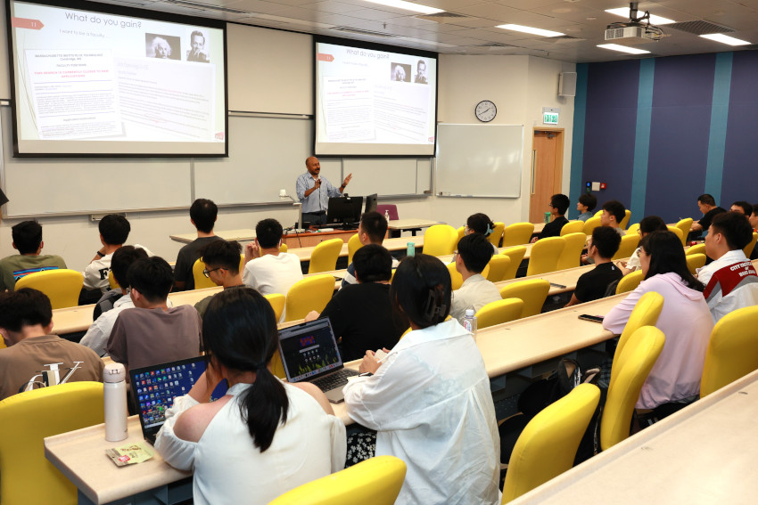 Briefing Session to Teaching Assistants