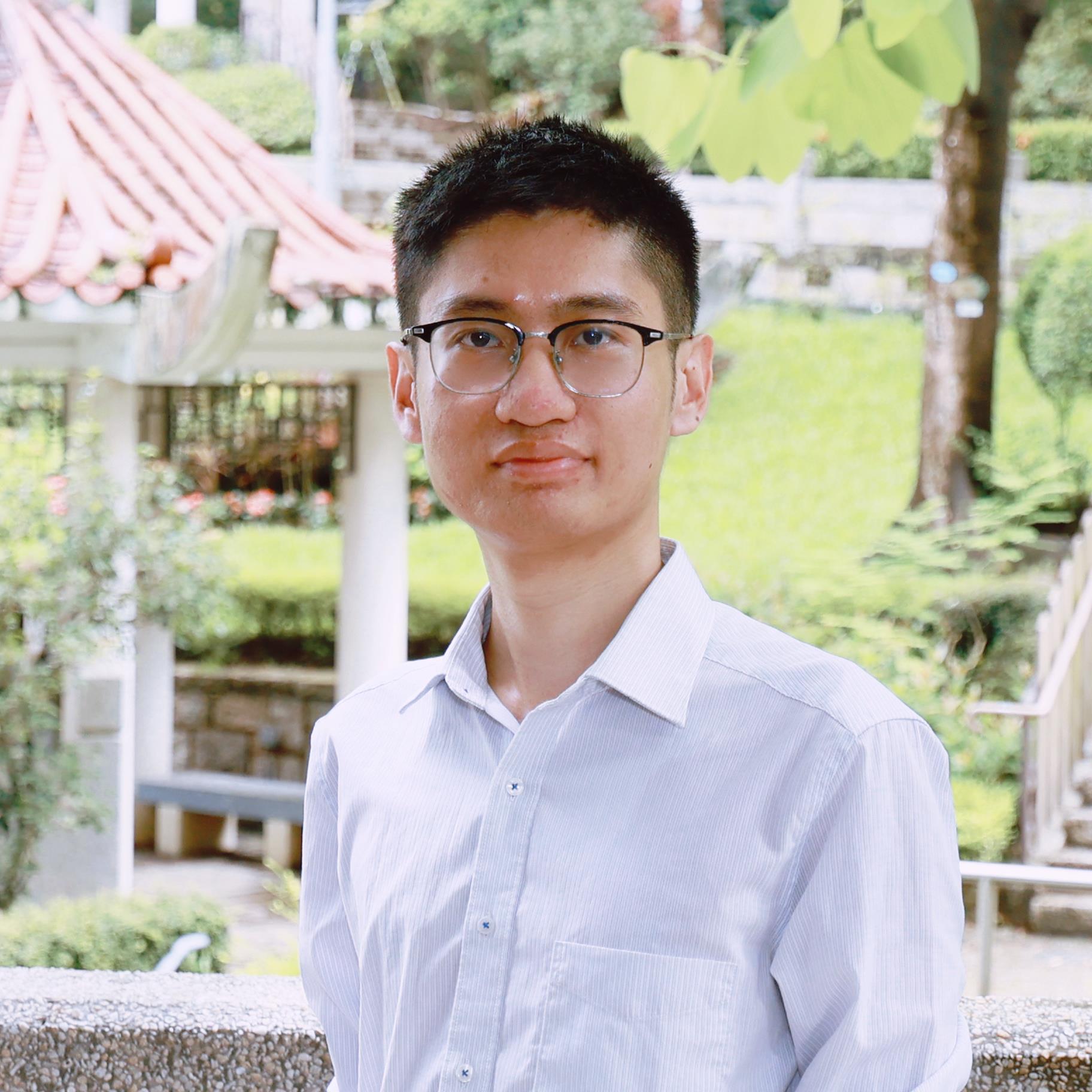 Professor Wu Gengbo